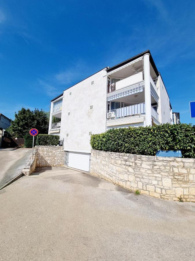 Sea View App Mirta Apartment Umag Exterior foto